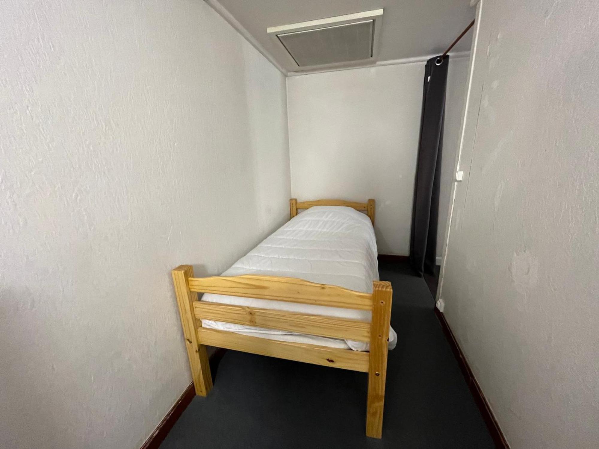 Appartement T2 Face Aux Pistes Avec Terrasse, 9 Couchages, Proche Commerces Et Piscine - Fr-1-165A-103 Enchastrayes Ngoại thất bức ảnh