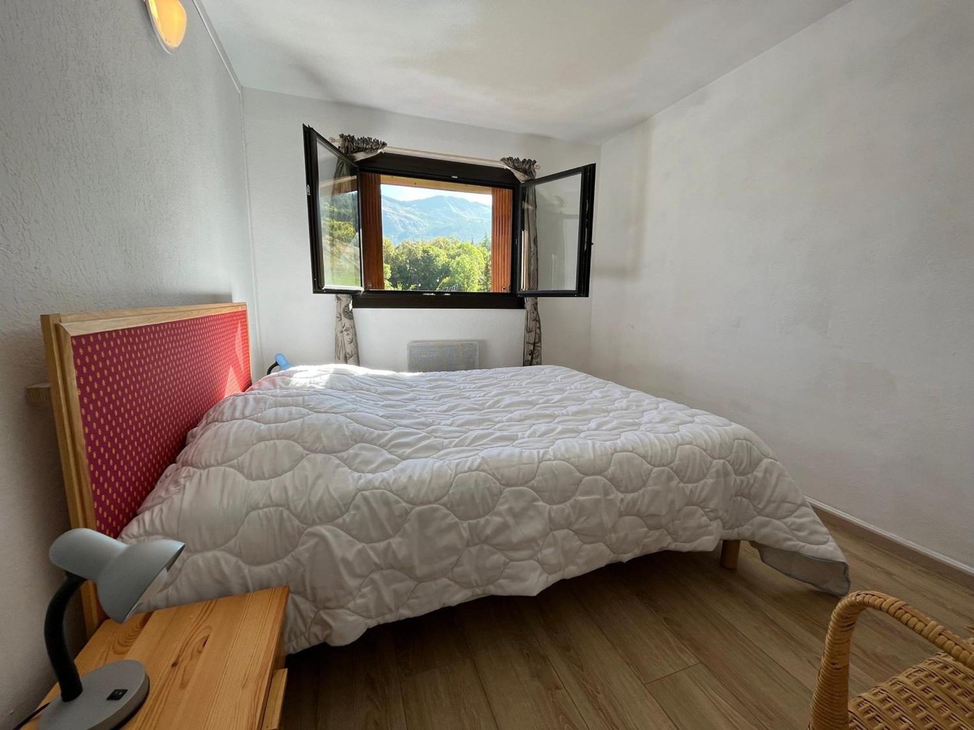 Appartement T2 Face Aux Pistes Avec Terrasse, 9 Couchages, Proche Commerces Et Piscine - Fr-1-165A-103 Enchastrayes Ngoại thất bức ảnh