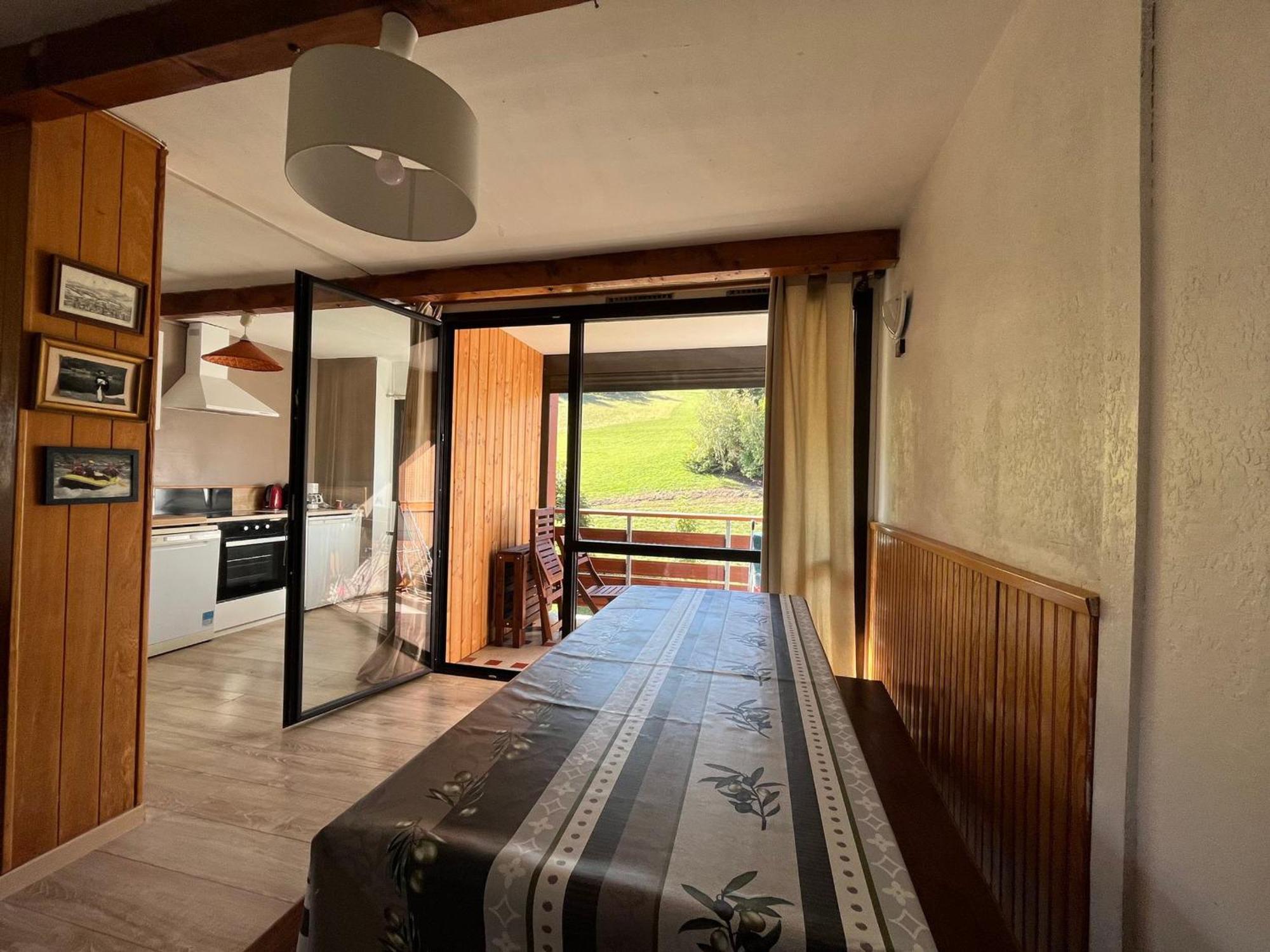 Appartement T2 Face Aux Pistes Avec Terrasse, 9 Couchages, Proche Commerces Et Piscine - Fr-1-165A-103 Enchastrayes Ngoại thất bức ảnh